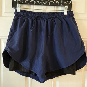 Women's Navy Blue Athletic Running Shorts Size Medium Dri Fit Spandex Lining EUC